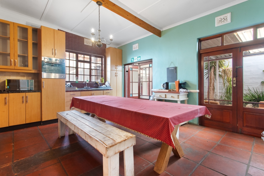 To Let 10 Bedroom Property for Rent in Observatory Western Cape